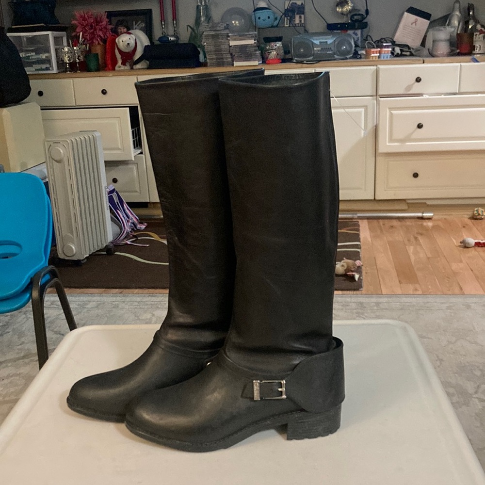 Cole Haan black waterproof Motorcycle boots with heel guards that are removeable